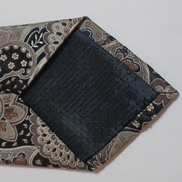 GEOFFREY BEENE MEN'S 100% SILK. - Picture 4 of 9